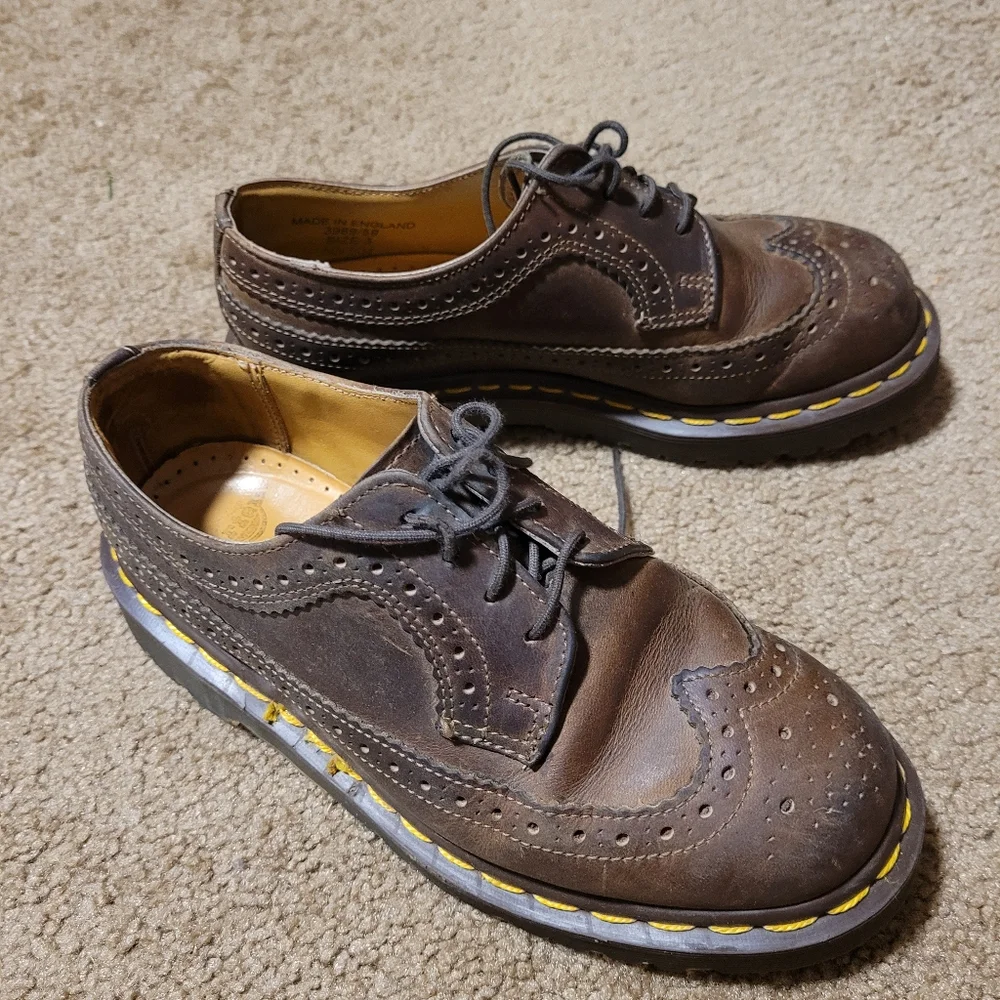 Dr. Marten's Brown Yellow Stitch Smooth Leather Brogue Shoes, size 3